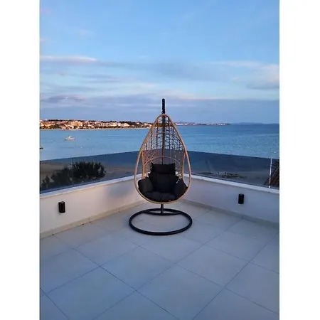 Сasa de vacaciones Delfin Modern Retreat *